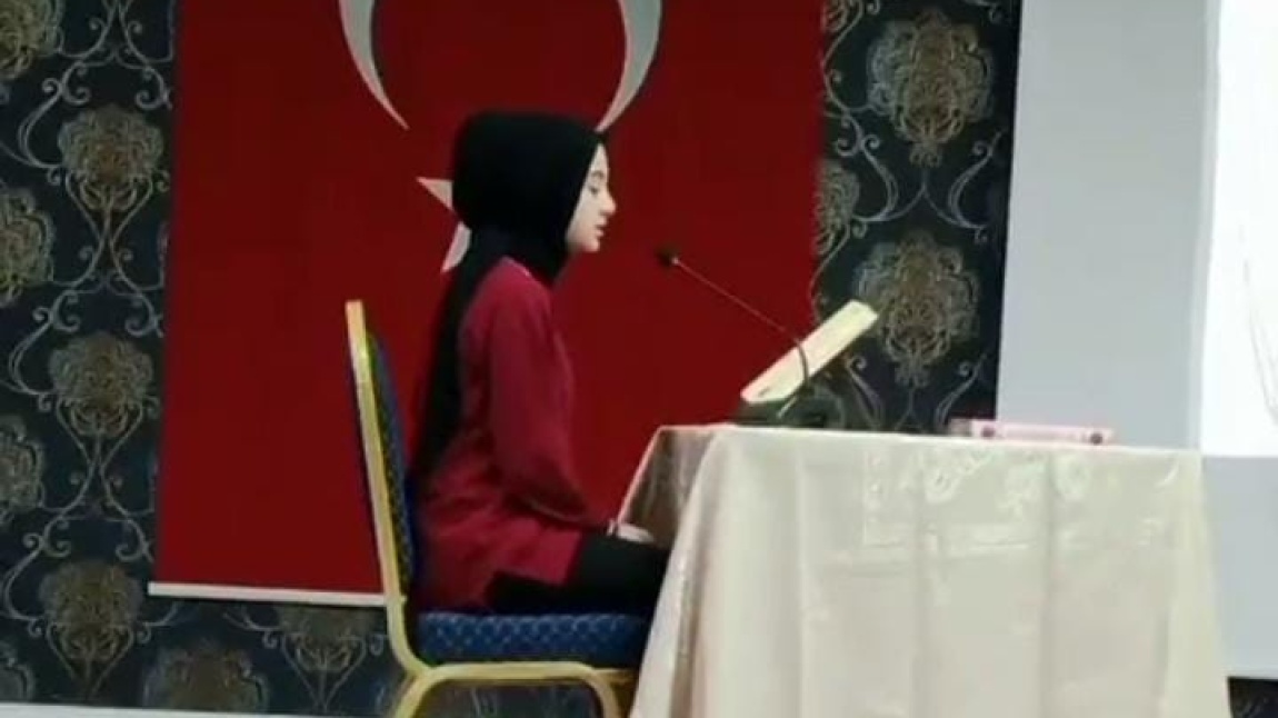Genç Nida Kur'an-ı Kerim'i  Güzel Okuma  Yarışması